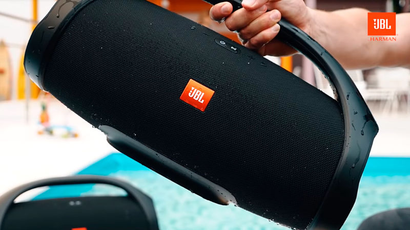jbl boombox